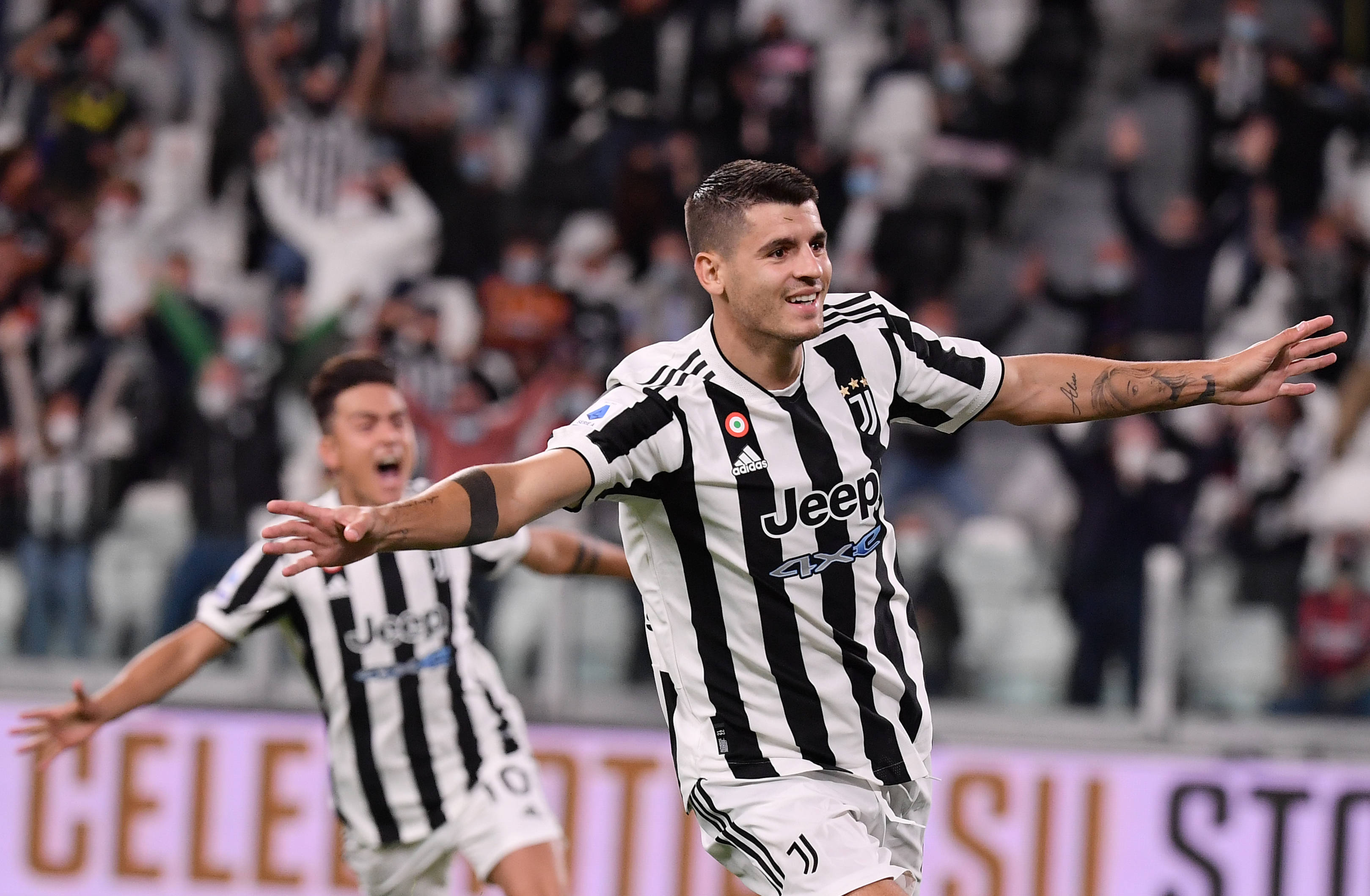 镜报：麦克托米奈上赛季意甲收官战亲签球衣成交价超2.4万欧